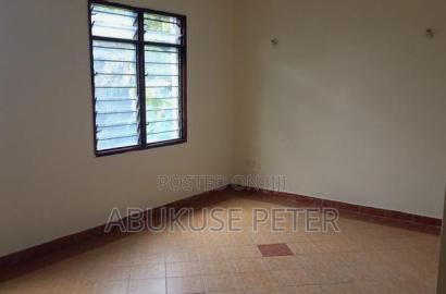 2bdrm Block of Flats in Tudor Nora for rent