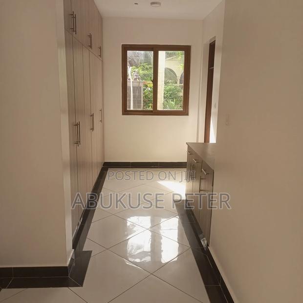 3bdrm Apartment in Nyali for rent