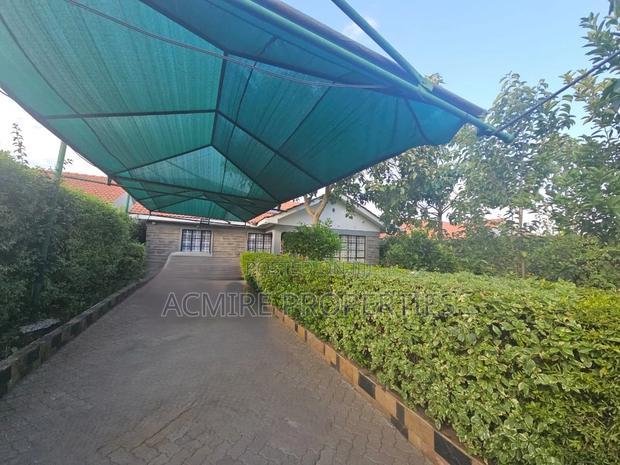 3bdrm Bungalow in Kamulu Heights, Malaa for sale