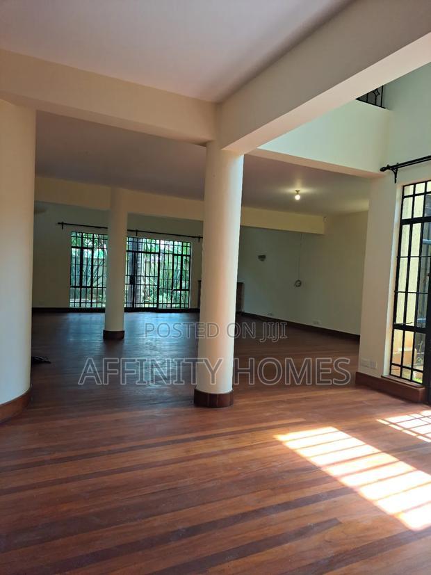 5bdrm House in Loiyangalani, Lavington for sale