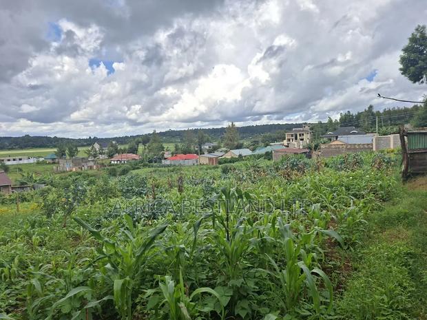 50x100 Available Plot for Sale in Gikambura