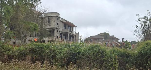 100x100 Plot for Sale in Kikuyu Gikambura