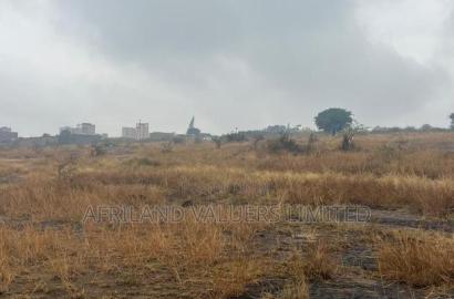 1/8 Plots for Sale Opposite Mang'u High School