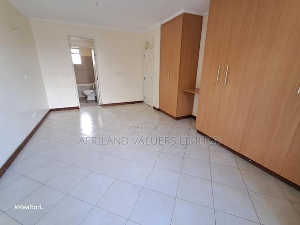 4bdrm Maisonette in Alton Court, Katani for sale