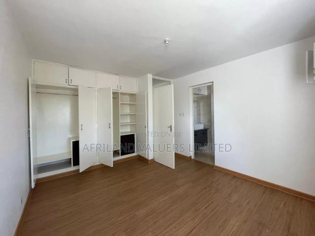3bdrm Apartment in Upperhill for rent