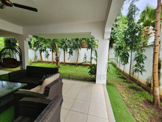 Furnished 4bdrm Mansion in Nyali Lantana for rent