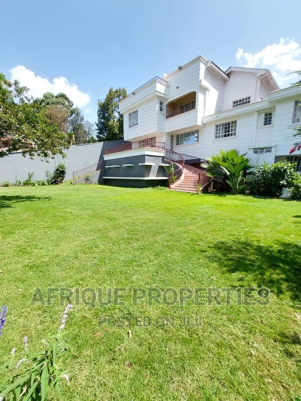 6bdrm Mansion in Kitisuru for sale