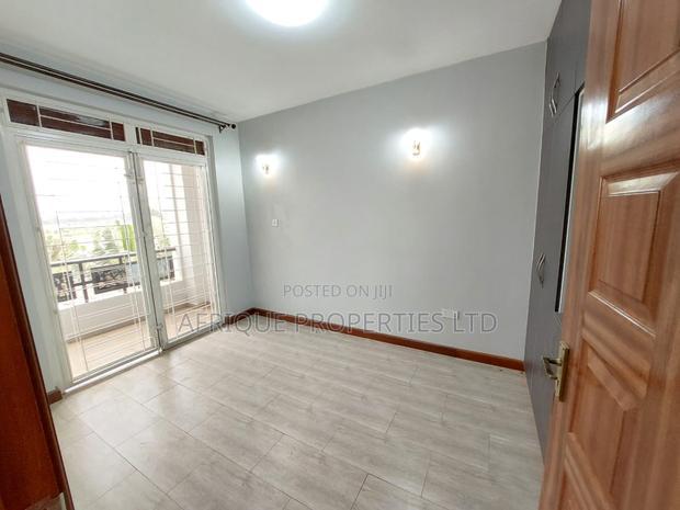 4bdrm Mansion in Bypass, Ruiru for rent