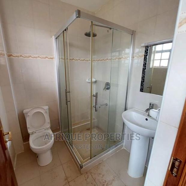 4bdrm Mansion in Runda Paradise for Sale