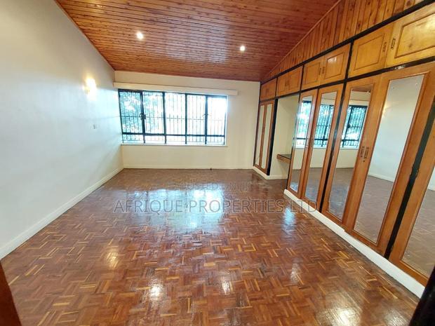 5bdrm Mansion in Runda for rent