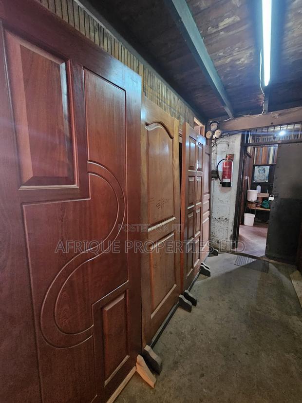 Prime Godown for Sale in Industrial Area