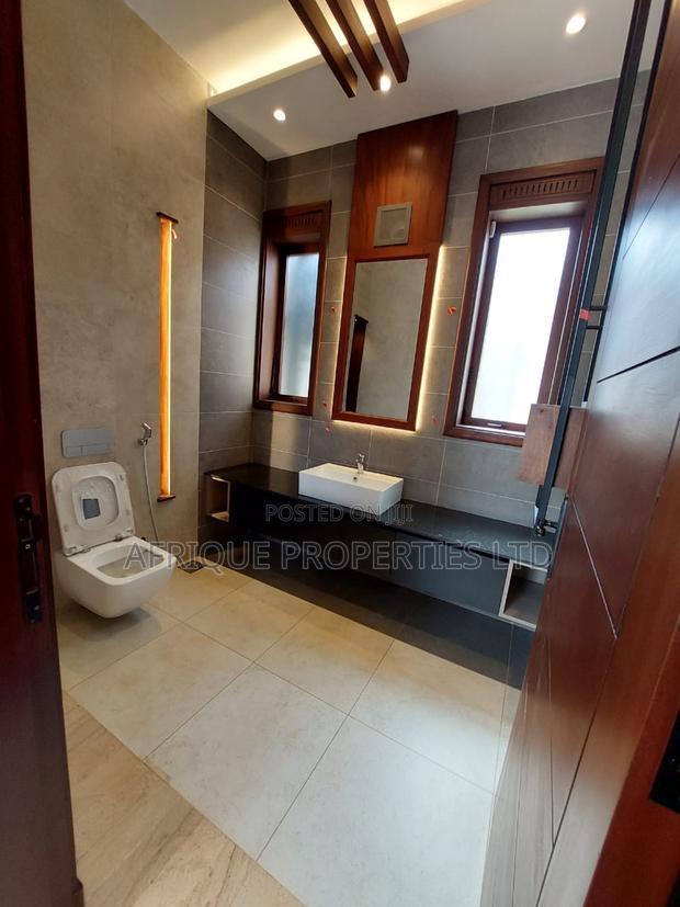 4bdrm Maisonette in Runda for sale