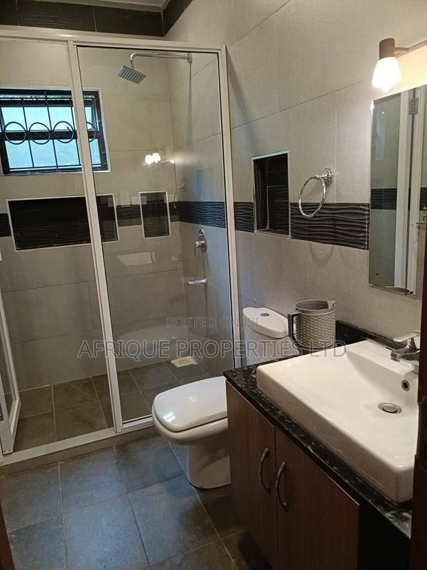 Furnished 2bdrm Bungalow in Runda for rent