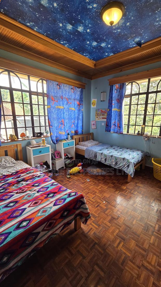 4bdrm Mansion in Kitisuru for sale