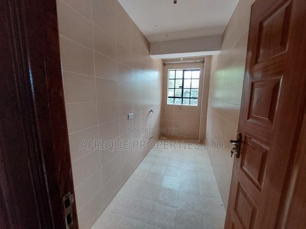 Mini Flat in Thome for rent