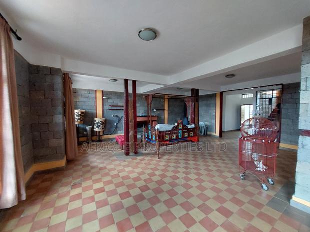 4bdrm Mansion in Ruiru for sale