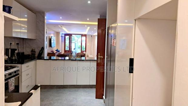 3bdrm Villa in Riverside, Westlands for rent