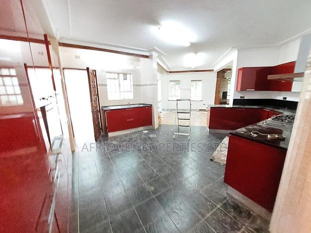 5bdrm Mansion in Runda for rent