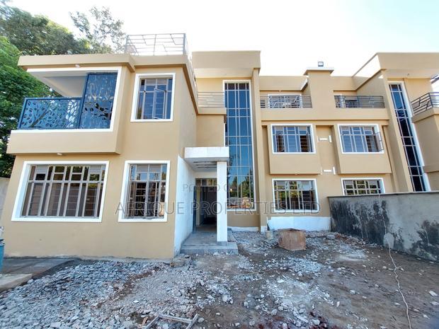 4bdrm Mansion in Kiambu Road for rent