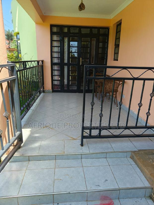 Furnished 2bdrm House in Runda for rent