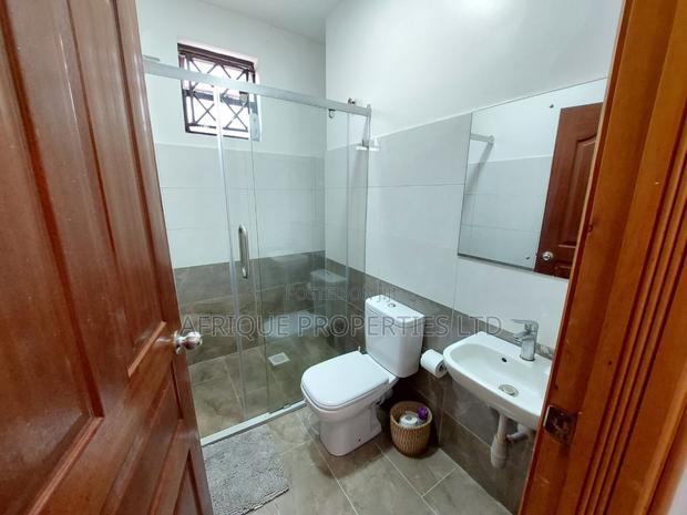 4bdrm Mansion in Bypass, Kamakis for sale