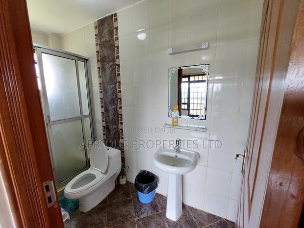 Furnished 5bdrm Mansion in Runda for rent