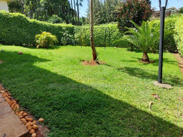 4bdrm Mansion in Kiambu Road for rent