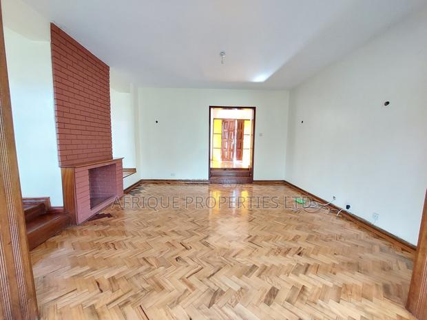 5bdrm Mansion in Kitisuru for rent