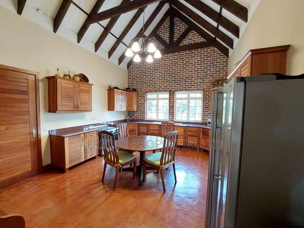 Furnished 5bdrm Mansion in Runda for rent