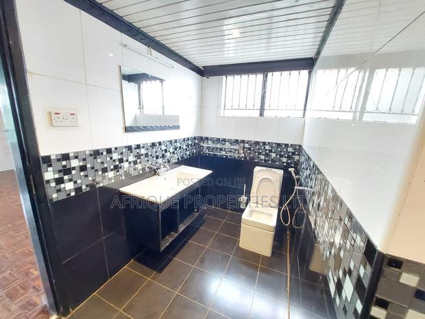 5bdrm Mansion in Runda for rent