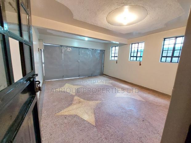 4bdrm Mansion in Safari Park, Thome for rent