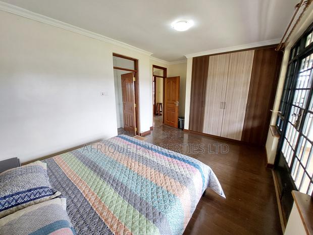 Furnished 5bdrm Mansion in Runda for rent