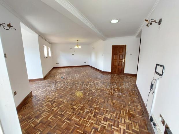 5bdrm Mansion in Runda for rent