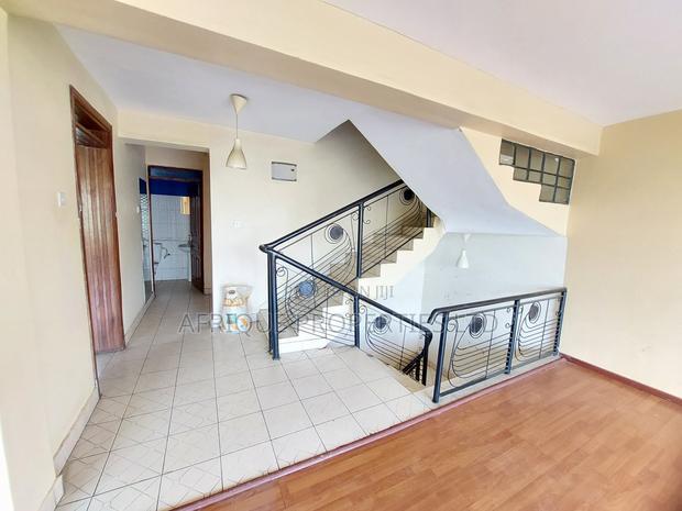 5bdrm Mansion in South B for sale