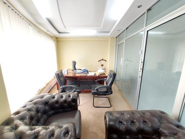Parkland Spacious Fully Furnished Office to Let