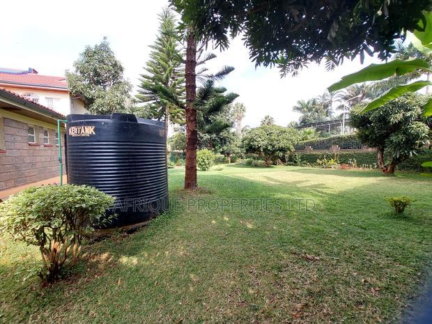 5bdrm Mansion in Kitisuru for rent