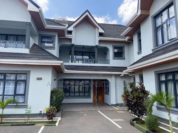 4bdrm Townhouse / Terrace in Muthaiga for rent