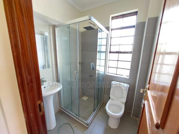 4bdrm Mansion in Kiambu Road for rent