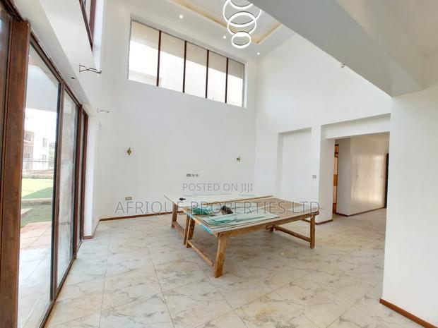 4bdrm Mansion in Runda for rent