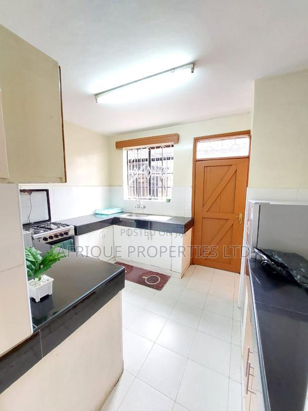 8bdrm Mansion in Donholm for sale