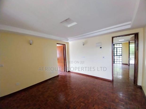 4bdrm Mansion in Kitisuru for rent