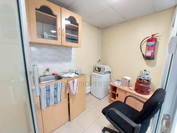 Parkland Spacious Fully Furnished Office to Let