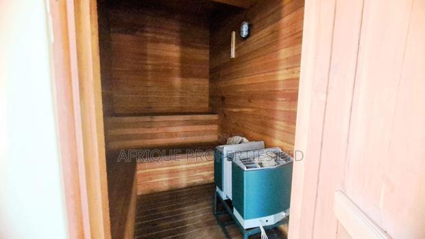 Furnished 2bdrm Apartment in Upperhill for sale