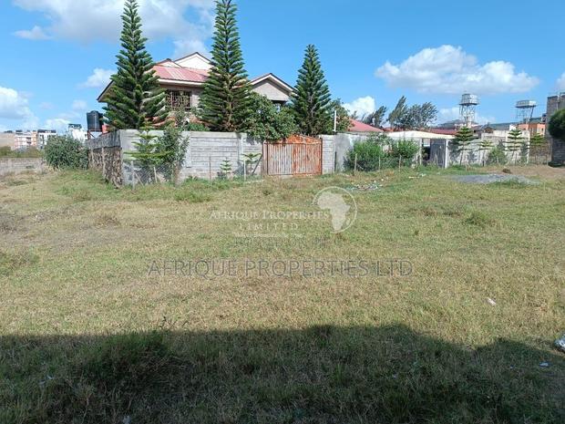 Utawala Commercial Plot for Sale
