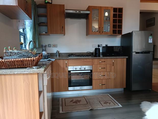 Furnished 2bdrm Bungalow in Runda for rent