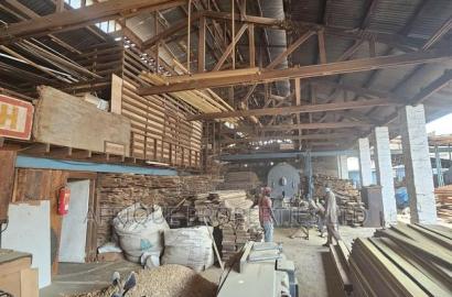 Prime Godown for Sale in Industrial Area