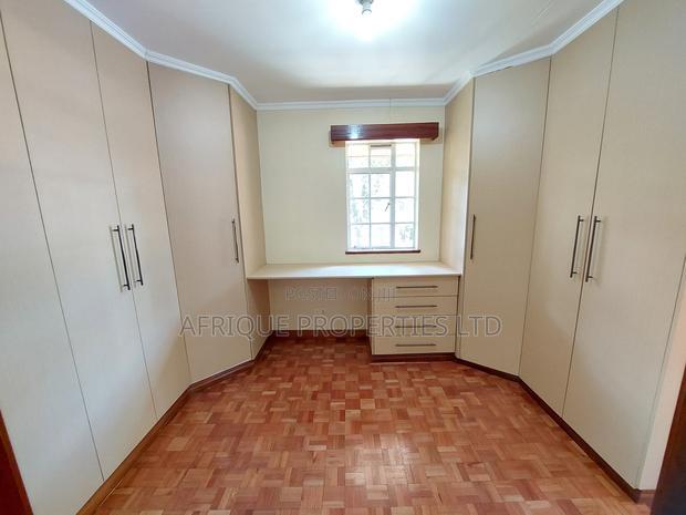4bdrm Mansion in Runda for rent
