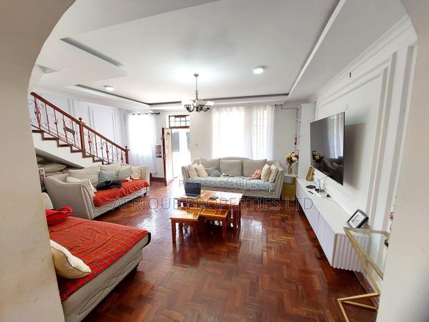 3bdrm Townhouse / Terrace in Nyari for rent