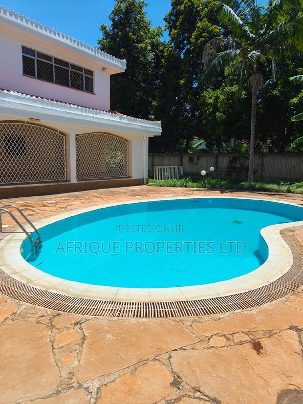 5bdrm Mansion in Runda for rent