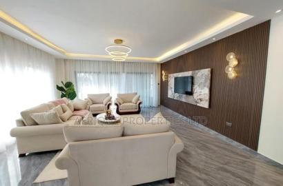 4bdrm Apartment in Parkland, Parklands/Highridge for sale